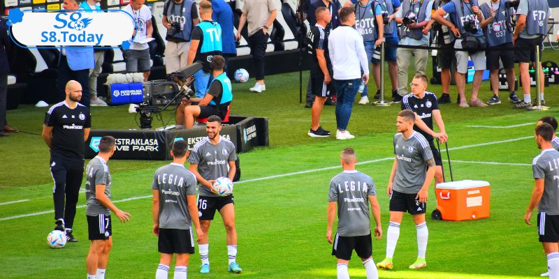 Tình hình cầu thủ và chấn thương